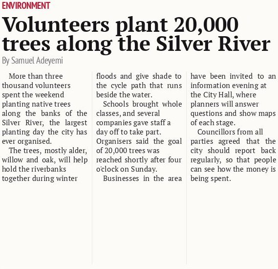 Volunteers plant 20,000 trees along the Silver River